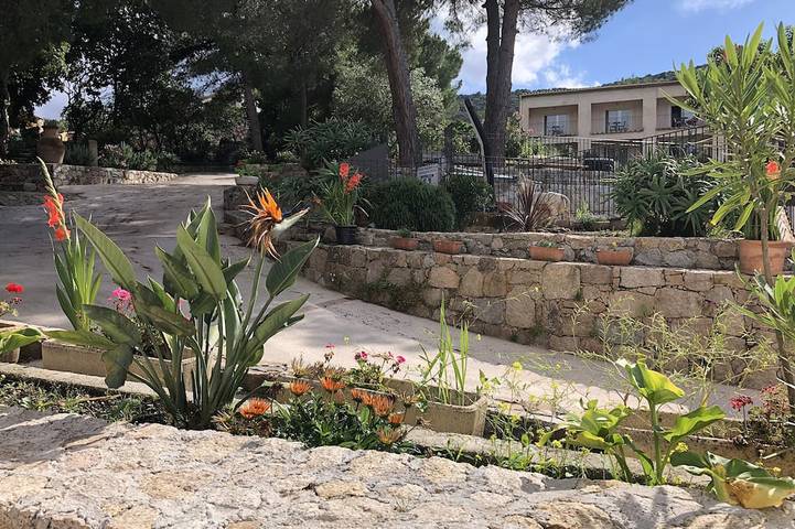 Appartement Stella marina face port et plage, piscine. in Galéria, Parc naturel régional de Corse