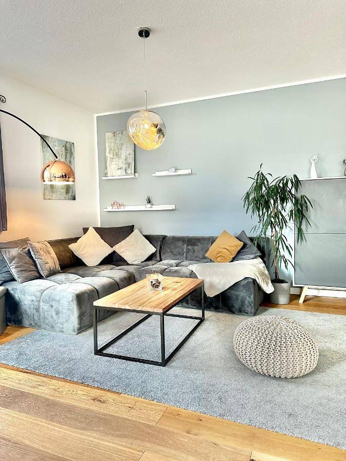 Four-Bedroom House in Oldenburg, Naturpark Wildeshauser Geest