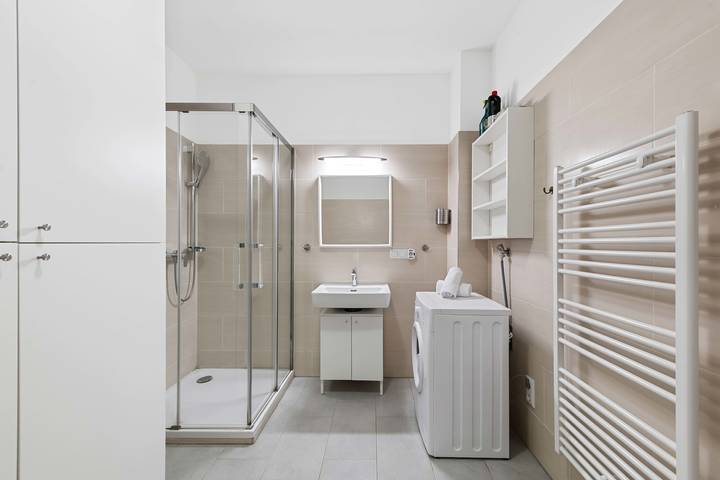 Apartamento entero, Garden Retreat | Terrace | Kitchen | Center in Viena, Donau Niederösterreich