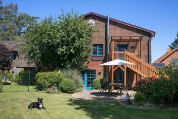 Ferienwohnung für 2 Personen, mit Garten und Sauna sowie Terrasse in Gelting