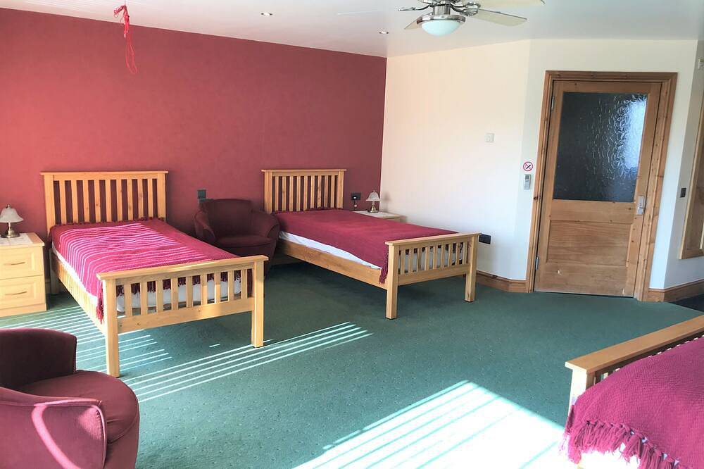 Riverside Family room (quad) in Godney, Somerset