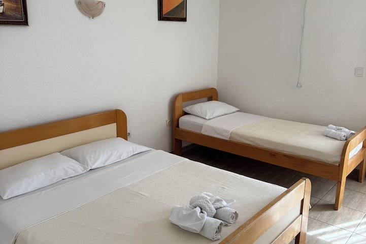 Appartement entier, Triple 1 bedroom apartment with the sea view in Budva, Municipalité de Budva