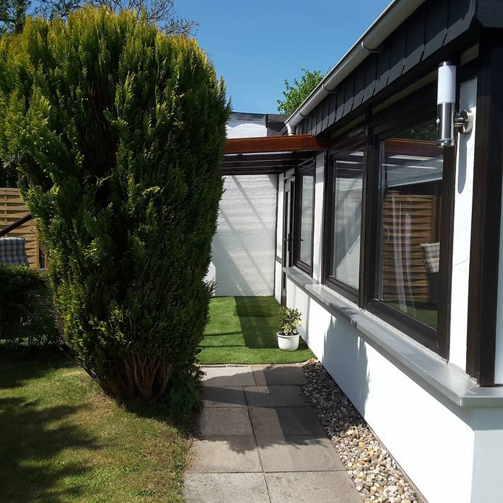 Ferienwohnung für 2 Personen, mit Terrasse und Garten in Burhave