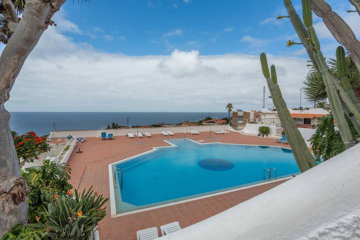 Vacation rental for 2 people, with yard in Tenerife