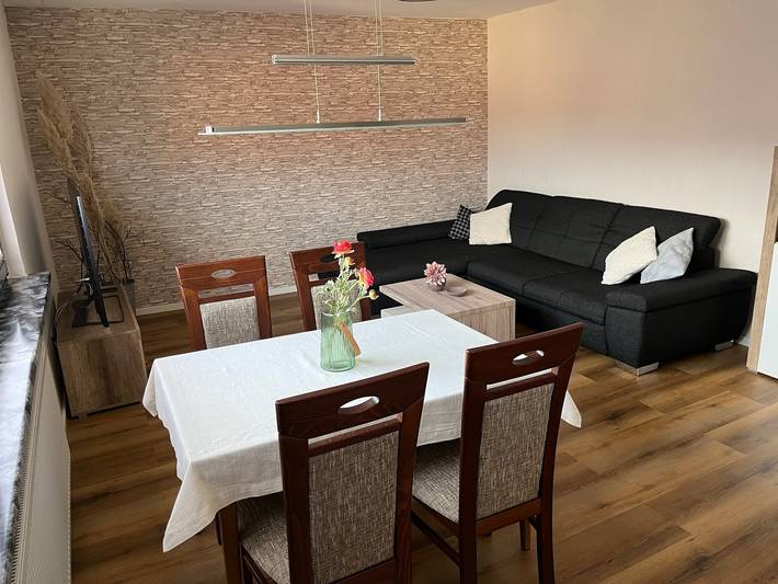 Ferienwohnung für 4 Personen, mit Balkon und Terrasse sowie Ausblick