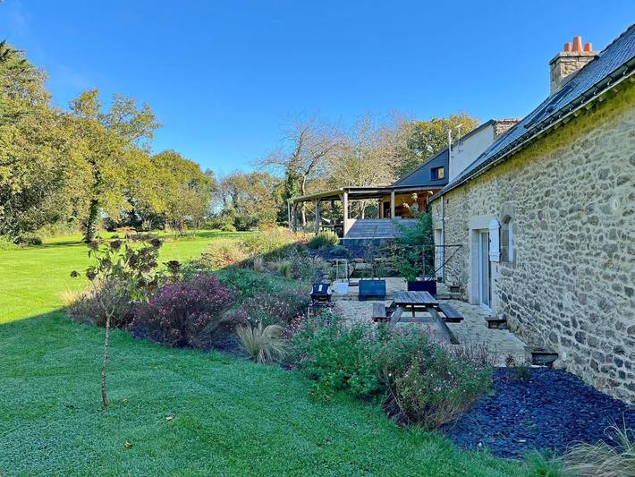 Gîte pour 4 personnes, avec terrasse et jardin à Pluneret - 3
