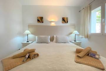 Villa for 8 People in Cala d'Or, Santanyí, Photo 2