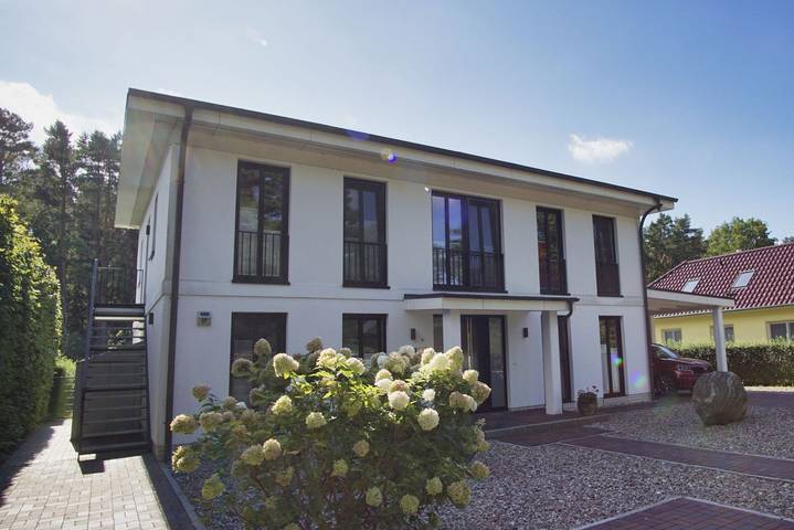Ferienwohnung für 4 Personen, mit Balkon und Ausblick in Ostseebad Glowe, Glowe