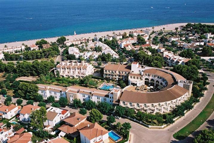 Hôtel pour 2 personnes, avec jardin ainsi que bassin pour enfant et piscine, adapté aux familles
