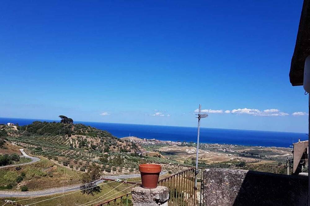 Deutsches Haus im Borgo in Badolato, Catanzaro Provinz