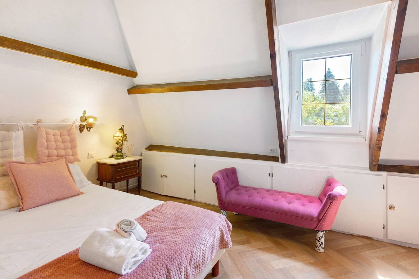 Chambre d’hôtes « Chambre Camélia » petit déjeuner compris  in Lieurey, Région de Bernay