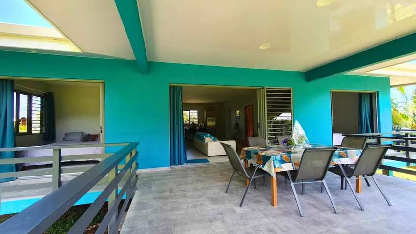 Location de vacances pour 7 personnes, avec terrasse et jardin dans Teahupo'o - 4