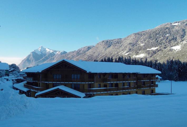 Location de vacances pour 2 personnes, avec jardin à Morillon