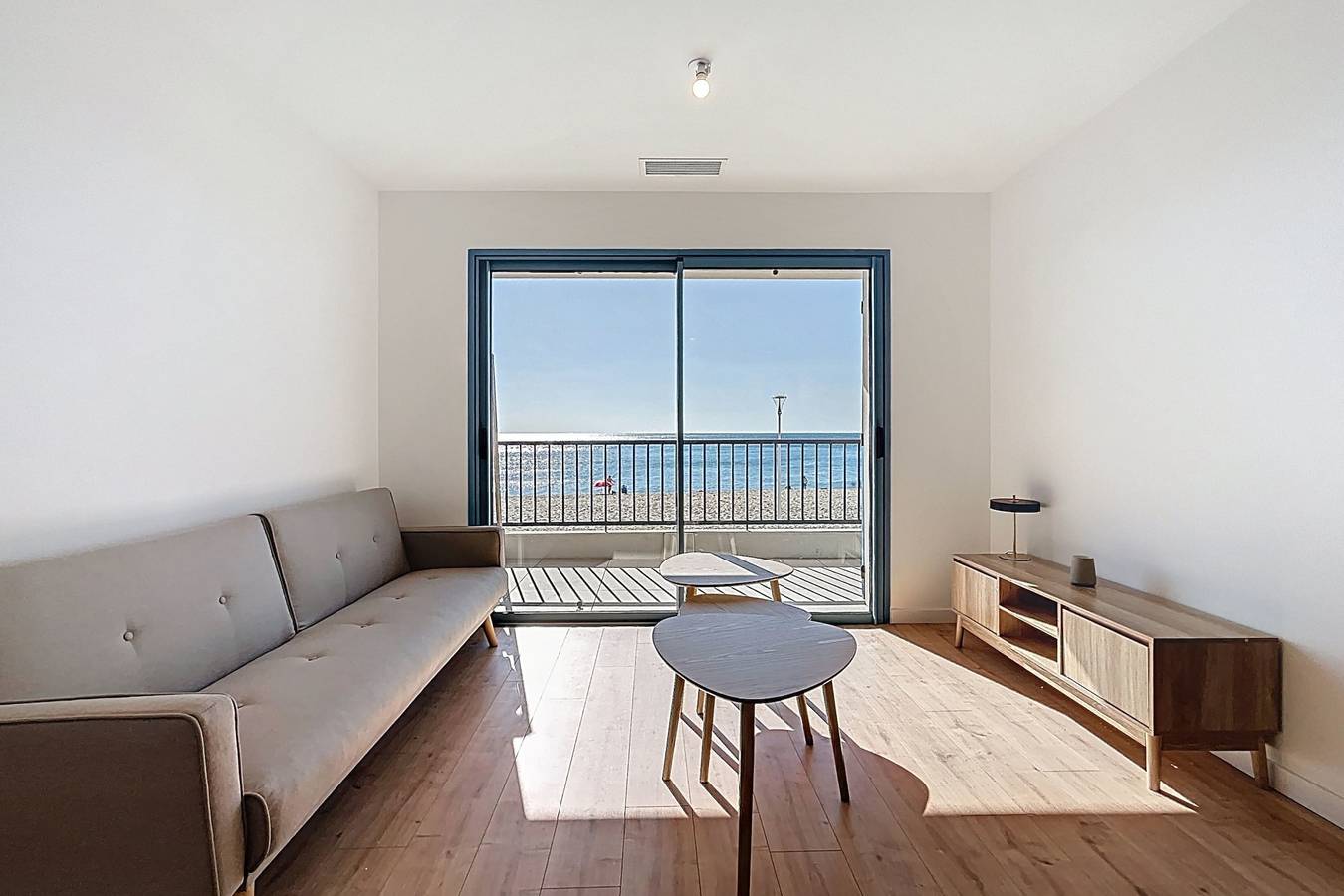 Entire apartment,  Apartment sea view in Leucate Plage – 6 people in Leucate, Narbonne region