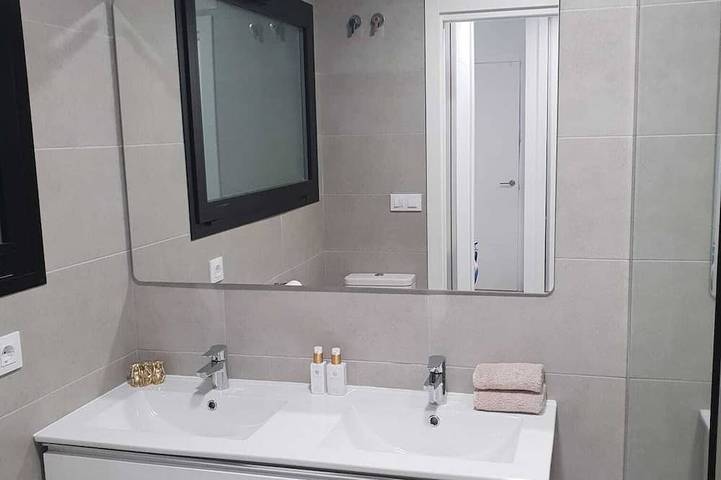 Location de vacances pour 6 personnes, avec jardin ainsi que piscine et terrasse, animaux acceptés à Calasparra - 4