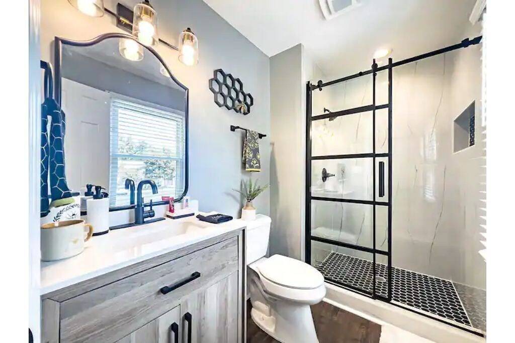 Beautiful 3 Bedroom Townhouse in Greensboro, Guilford County