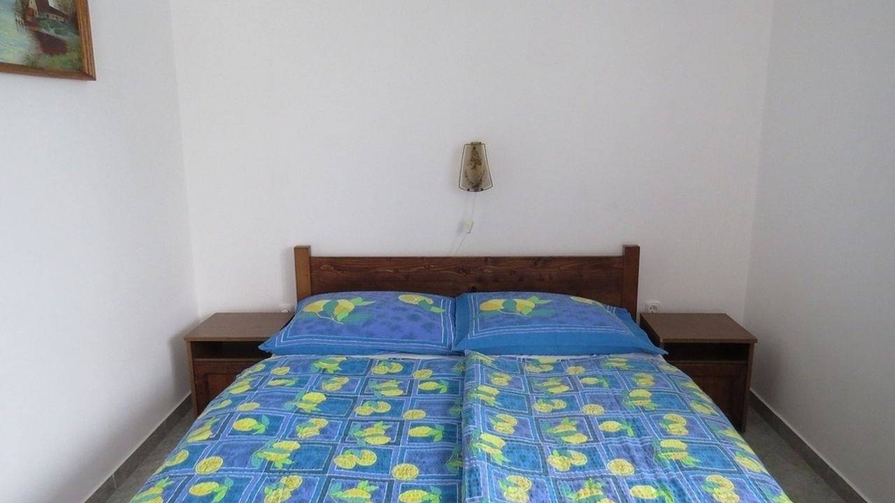 Ganze Ferienwohnung, Ferienwohnung für 2 Personen (30 m²) in Balatonlelle in Balatonlelle, Plattensee Südufer