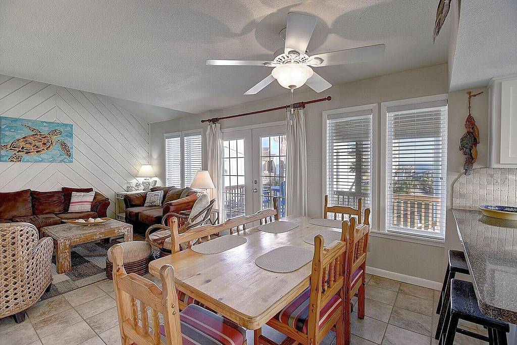 Beach Beauty ist ein Haus am Strand mit herrlichem Blick! in Corpus Christi, Mustang Island