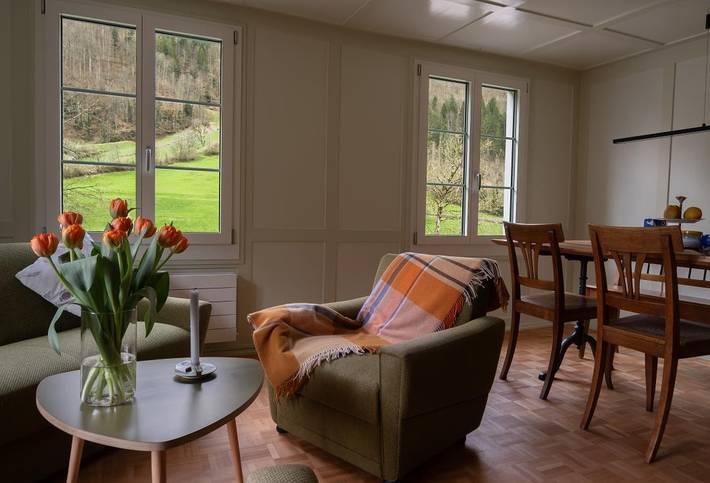 Ganze Wohnung, Revier z'Uhrmachers in Rüti GL, Glarus Süd