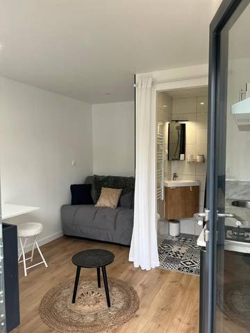 Cottage pour 2 personnes, avec terrasse et jardin dans Lac de Grand-Lieu