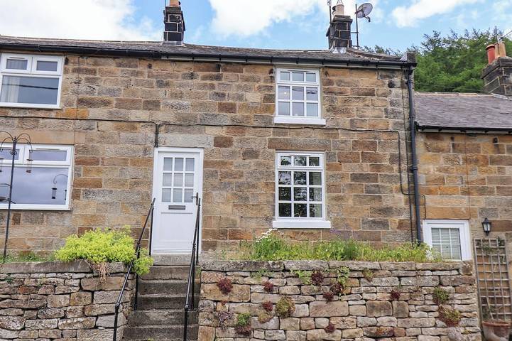 Cottage for 4 people, with garden, with pets in Grosmont
