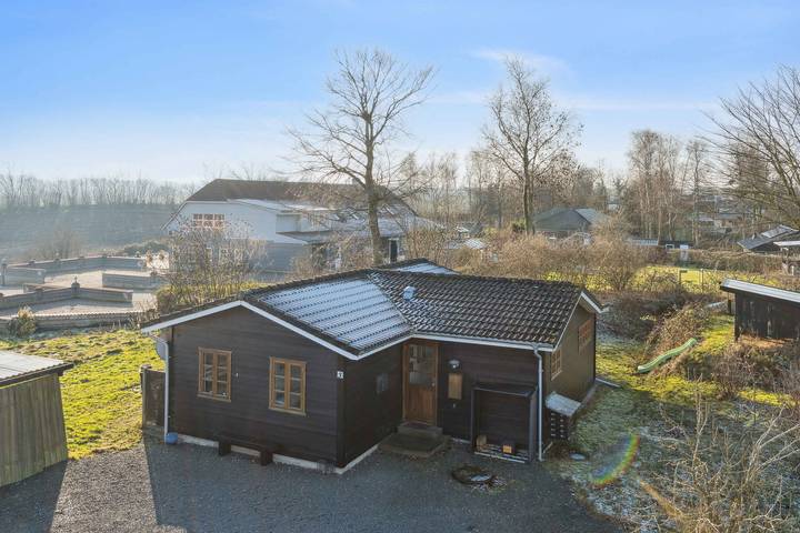 Ferienhaus für 4 Personen, mit Garten und Whirlpool sowie Sauna und Terrasse in Loddenhøj