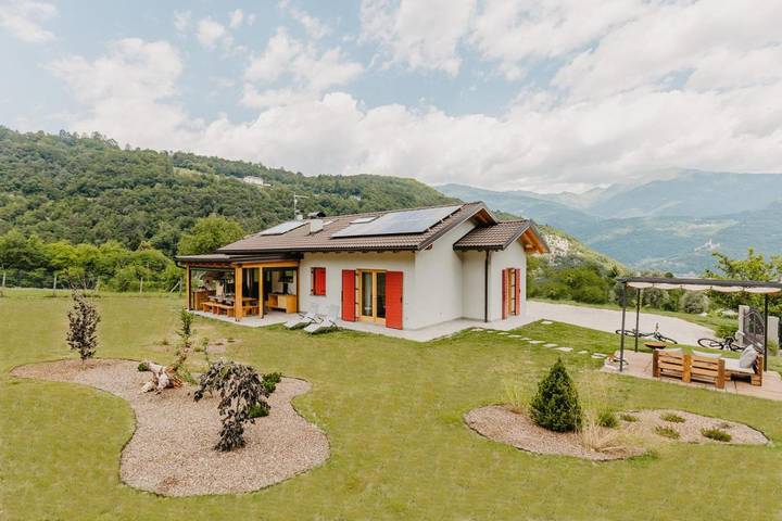 Casa vacanza per 2 persone, con Terrazza e Giardino nonché Panorama a Borgo Valsugana