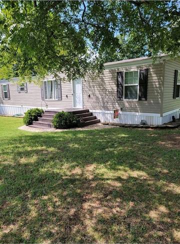 Camping für 3 Personen in Blue Ridge Mountains, Douglas Lake, Bild 1