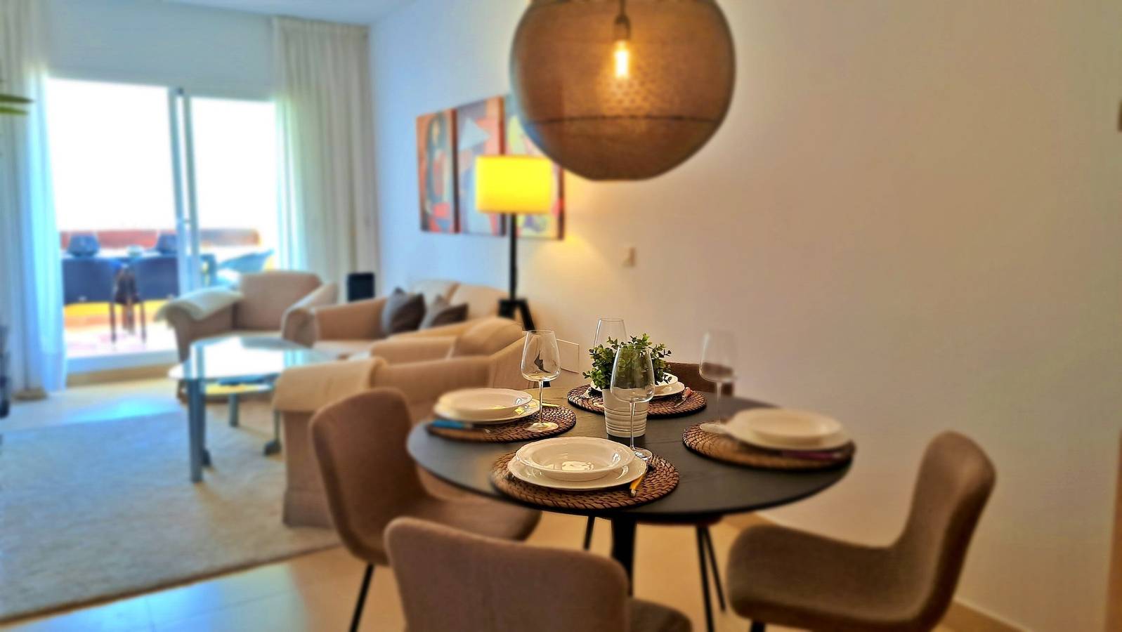 Apartamento entero, Apartamento 'Baviera Golf' con vistas al mar, Wi-Fi y aire acondicionado in Caleta de Vélez, Vélez-Málaga