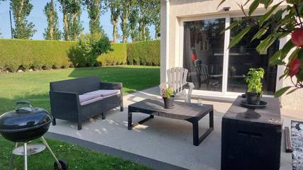 Gîte pour 4 personnes, avec jardin à Saint-Sauveur-d'Émalleville