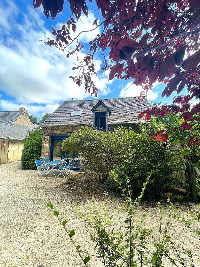 Maison d’hôte pour 5 personnes, avec terrasse et vue à La Celle-sous-Gouzon - 4