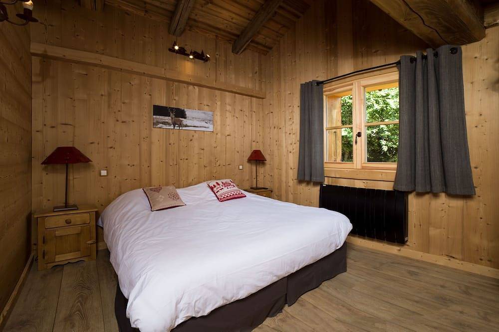 Grand chalet luxe skis aux pieds avec Spa + vue exceptionnelle sur le Mont Blanc in Les Gets, Les Portes du Soleil