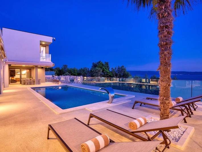 Exklusive Villa Magic mit beheiztem Pool und Sauna in Podstrana, Split-Dalmatien