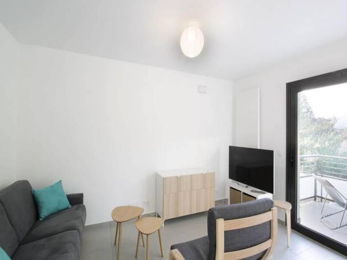 Location de vacances pour 2 personnes, avec terrasse à Aix-les-Bains