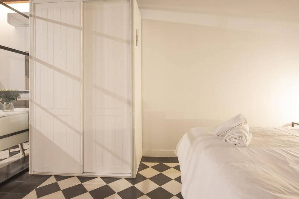 Appartamento intero, Virgen Blanca Ii Apartments in Toledo, Provincia di Toledo
