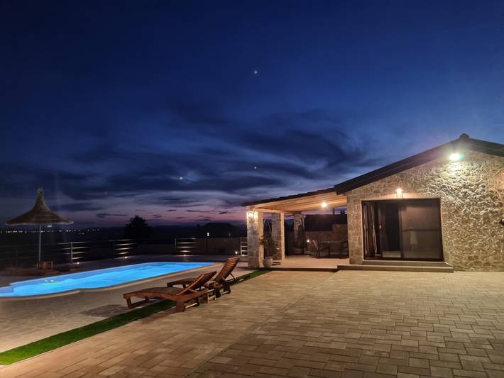 Ferienhaus für 4 Personen, mit Garten und Seeblick - 1