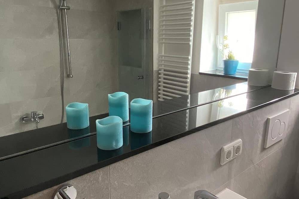 Entire apartment, Ferienwohnung Broecker - Appartement/fewo, Bad, Wc in Timmendorfer Strand, East Holstein