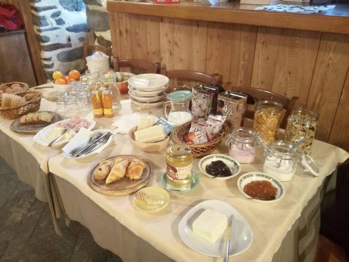 Gîte pour 2 personnes, avec jardin ainsi que vue et terrasse à Ayas - 2