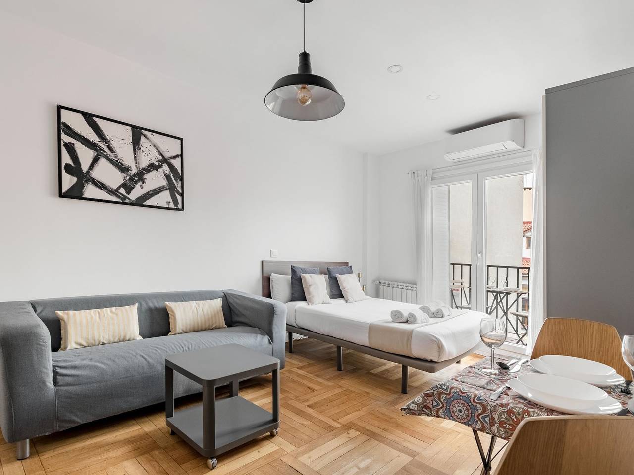 Studio entier, Studio pour 2 personnes avec balcon in Centro (Madrid), Madrid