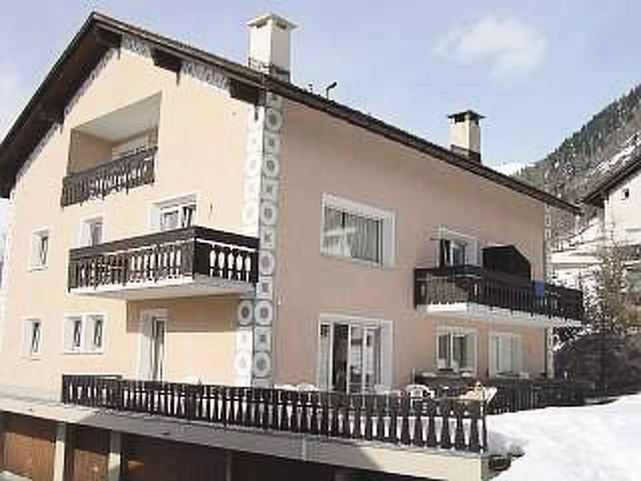 Ganze Wohnung, 4 Zimmer 4 Personen in Pontresina, Sankt Moritz