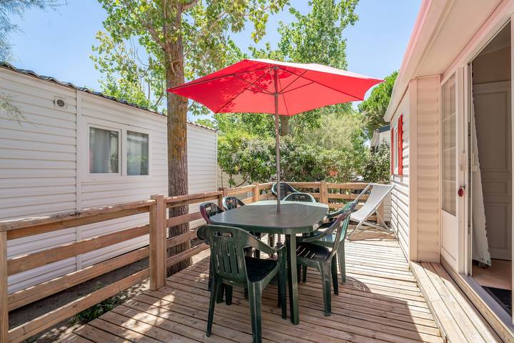 Maison de vacances pour 6 personnes, avec jacuzzi ainsi que bassin pour enfant et sauna, adapté aux familles