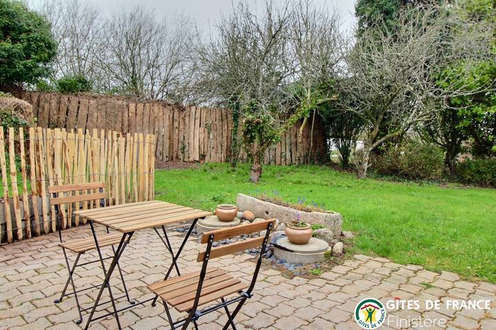 Gîte für 2 Personen, mit Terrasse und Garten