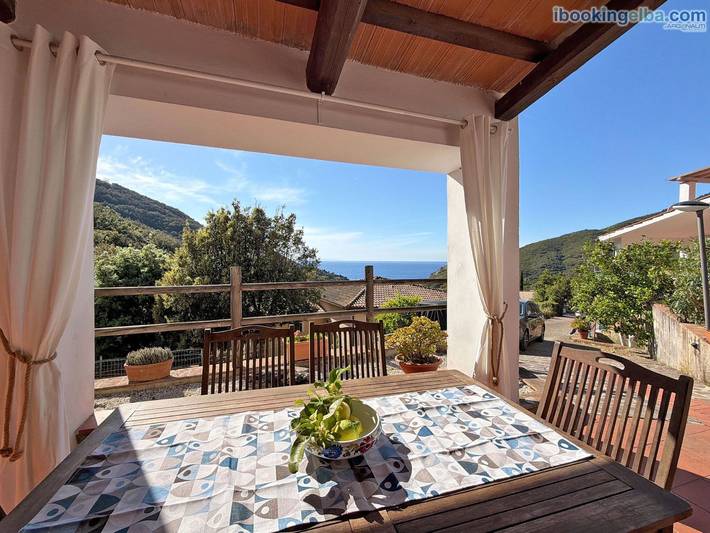 Casa vacanza per 6 persone, con Terrazza a Rio nell'Elba