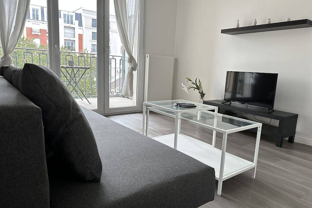 Apartamento entero, Moaki Paris : Luxury apartment, free parking, 3 stars ⭐️ ⭐️  in Le Blanc-Mesnil, Sena-Saint Denis