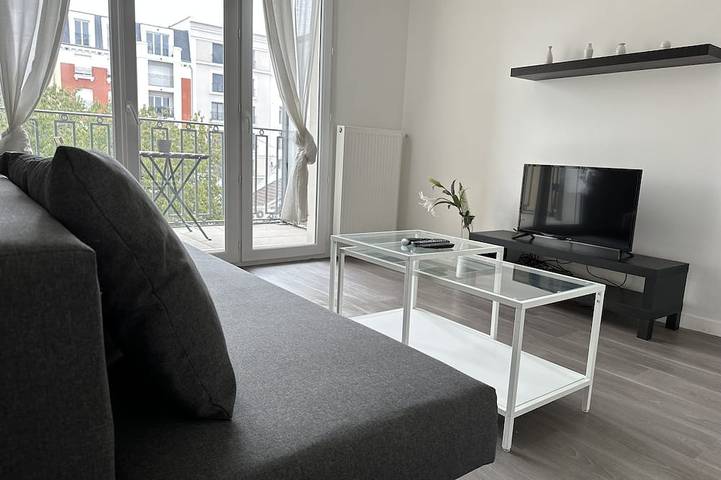 Location de vacances pour 6 personnes, avec Balcon et Jardin à Le Blanc-Mesnil