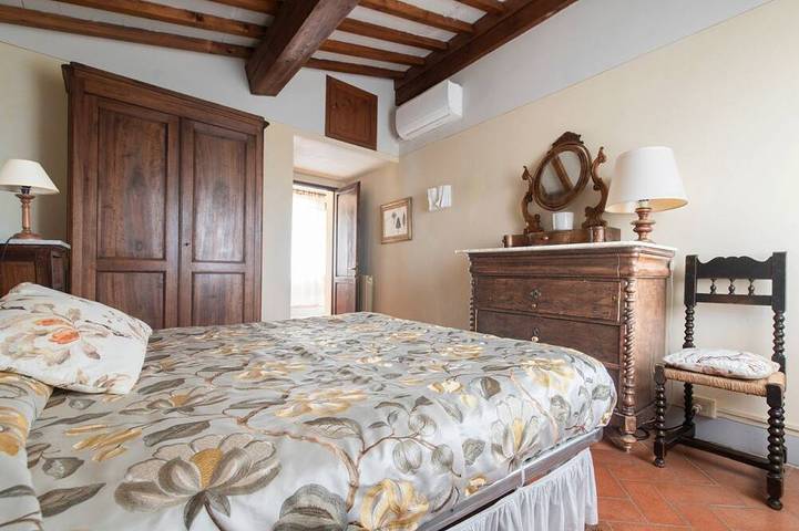 Casa Degli Ulivi - Cottage With Swimming Pool in La Piazza, Castellina in Chianti