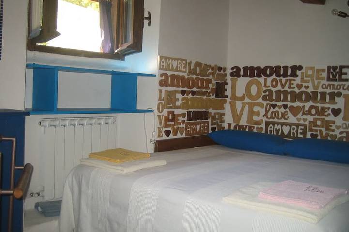 Casa Vacanza La Valle ad Urbino. Immersa nel verde a tuo uso esclusivo! in Urbino, Pesaro-Urbino
