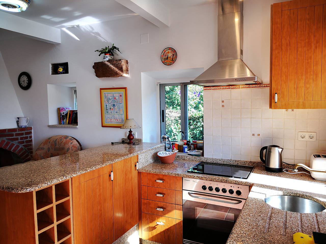 Casa vacanze 'Cottage' con vista sulle montagne, piscina condivisa e Wi-Fi in O Rosal, Provencia di Pontevedra