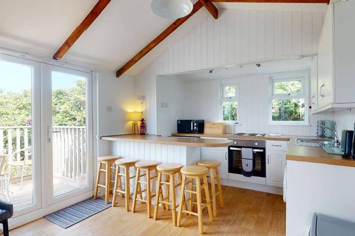Chalet for 4 people, with balcony/terrace in Hayle
