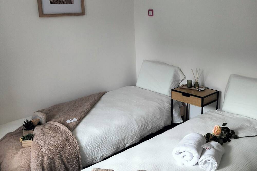 Entire apartment, Glamorous flat in Mertzwiller in Mertzwiller, Nordelsass
